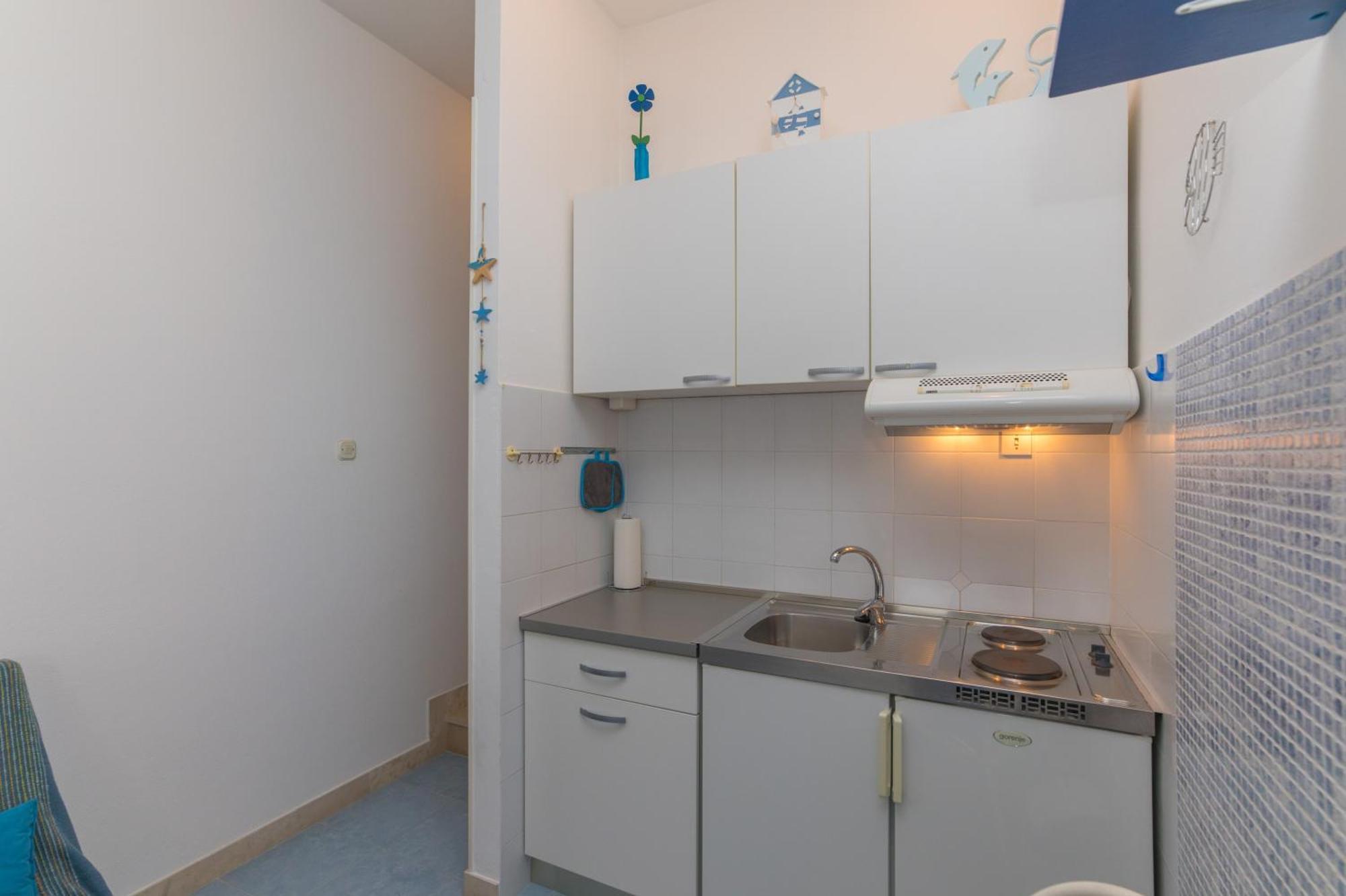 Apartments Lux Бол Екстер'єр фото